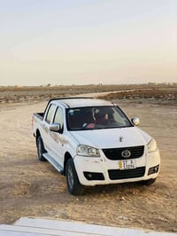 سياره البيع كريت ويل موديل 2014رقم مثنئ انكليزي  سياره مكفوله  من ضربه...