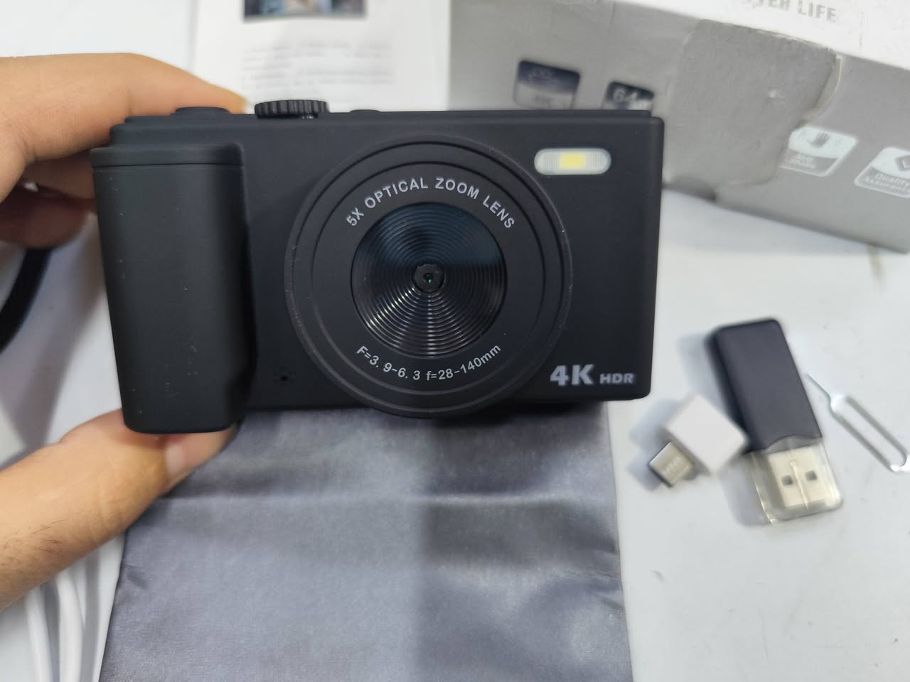 للبيع كامرة ديجيتال 4K
جديدة
كامرة ديجيتال بدقة 4K، شاشة قابلة للفتح
زوم رقمي 18X
يجي وياها فلاش و رام 64GB
سعرها 30 ومتوفر توصيل


**إذا كنت صاحب هذا الإعلان وتريد حذفه لأي سبب، رجاءا أرسل رسالة إلى الدعم الفني**