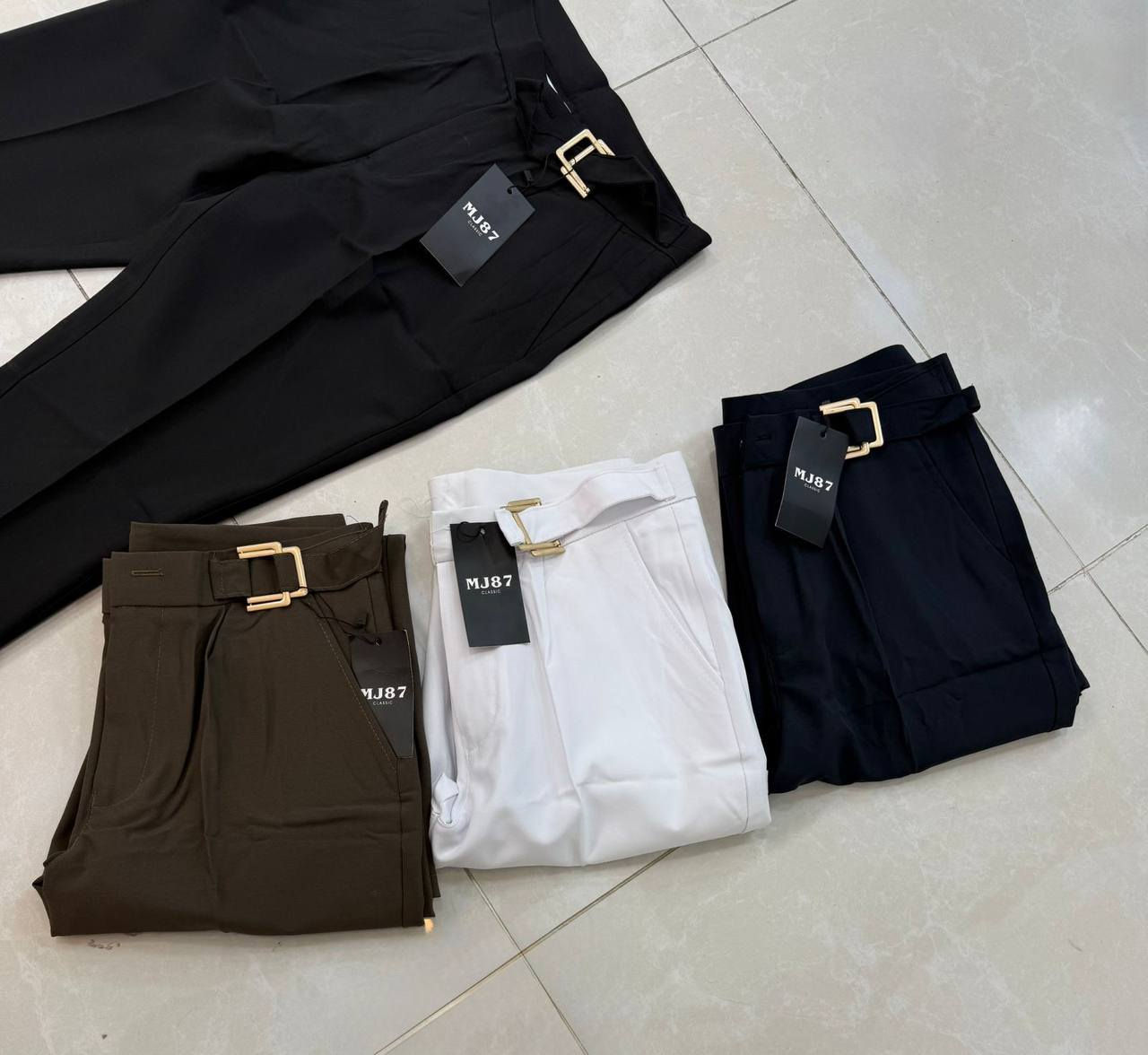 بنطرون صيني كوالتي عالي
🧧طول 110 هاي ويست 🧧
الشد 32 قطعة ب320 ألف 
القياسات —  30 — 38 —


**إذا كنت صاحب هذا الإعلان وتريد حذفه لأي سبب، رجاءا أرسل رسالة إلى الدعم الفني**