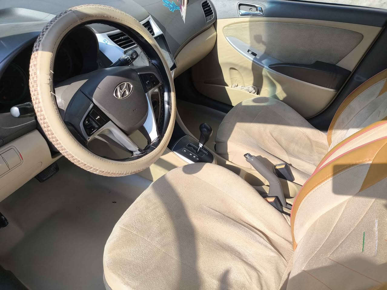 سلام عليكم اكسنت للبيع موديل سياره خليجي فول فتحه سقف كير مكينه كفاله مكينه 1600 قطرتين تحكم استرين شاشه كهربائيات كلها شغاله تبريد توه مسوي منظومه كامله  سنويه لحد 2028 يلا تنتهي سعر 92 بيها مجال عنوان البصرة شط العرب. *********** Singapore
