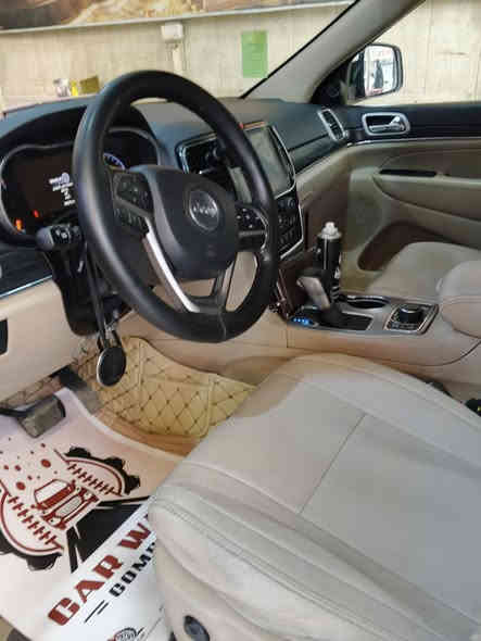 سلام عليكم ❤️
جيب خليجي لمتد 2019  مكفوله كفاله عامه وكاله هارلم  فول 1/1  
الموديل: 2019. (خليجي) . 
المحرك : V6.  3.6L 
ماشيه 35 كيلو متر  جديده بالعافيه على ياخذه
رقم بغداد بااسمي هزه وسنويه ورقم الجديد
السياره مكفوله كفاله عامه بيها بارد جدا بسيط مع صور سونار بالمنشور
كير محرك صدر تبريد على وضع الشركه
المواصفات :
* دفع رباعي 4x4 . 
* تحذير النقطة عمياء ⚠ .
* ويل قياس 20 انج .
* سقف بانوراما . 
* شاشه كبيرة 8.4 انج . 
* نظام الخرائط (GPS) .
* ستيرن كهربائي . 
* المصابيح الأمامية زنون .
* كشافات الضباب زنون .     
* تشغيل عن بعد .
* صندوق كهربائي ..
* حفظ وضعيات الجلوس (ميموري) . 
* المقاعد الأمامية كهربائية .
* المقاعد الأمامية تبريد وتدفئة .
* المقاعد الخلفية تدفئة .. 
* حساسات أمامية . 
* حساسات خلفية . 
* كاميرا خلفية .
* تدفئة ستيرن . 
* بخاخ ماء على المصابيح الامامي..
* مرايا متحسسه للضوء العالي . 
* مانع تصادم خلفي .
* بلوتوث تلفون . 
* محدد سرعة . سقف بنوراما فتحتين
* نظام التشغيل والاطفاء الاوتوماتيكي ( Auto Start System ) .
* نظام بريك اوتماتيكي ( Auto Break System )
💥مكان السيارة بغداد الحريه دور نواب الضباط 
💥للاستفسار  ***********
