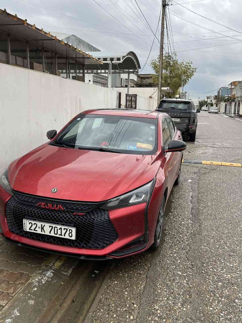 دۆنگ فینگA30 مودیل 22 فول مواسفات کوشن جلد و کوشنی کارەبای گێچ ئەلکترۆنی و شاشە  360 پلە کامیرە ڕادار پشت و پێش سلاید تەنها شەغاڵ نیە  88 هەزار ڕۆشتوە سەیارەکە یەک دەسە بە ناوی خۆمەوەیە کۆبۆنی بەنزینی کەرکوکی هەیە سەیارەکە زۆر بە تازەی ماوەتەوە مەکینەی ١٥ توربۆ گێر و مەکینە و تەبرید و هەموو شتێکی بەشەرتە بەناوی خۆمەوەیە  سعري ١٣٢ رقم موبايل ***********
