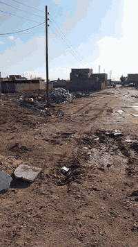 السلام عليكم قطعه ارض للبيع المساحه 100 متر العنوان سبع قصور نهاية شارع كريش السعر 7 ملايين 
***********
