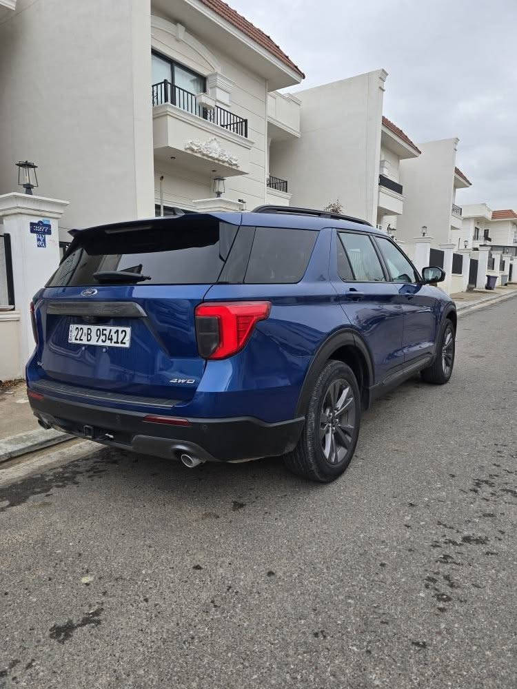 فورد اكسبلورر 2021 
فور ويل فول مواصفات بانوراما كشنات جلد vip كشنات وستيرن تدفئه رادارات امامي خلفي مثبت سرعه متكيف شنو ابالك مواصفات بيها السياره بدون صبغ حادثها باب السكن ومبدل بلادي نفس اللون والجاملغ الامامي شويه بارد والخلفي بي بارد بس ممبين 
داخل الباب بي شويه صبغ بدون تكم وشواصي بشرط السونار مكان السياره اربيل بيع فقط وسعره 220 وبي مجال بسيط حك الجيه 
ايرباكات فقط تكمه طاك ومسستم
*********** مخمور, أربيل
