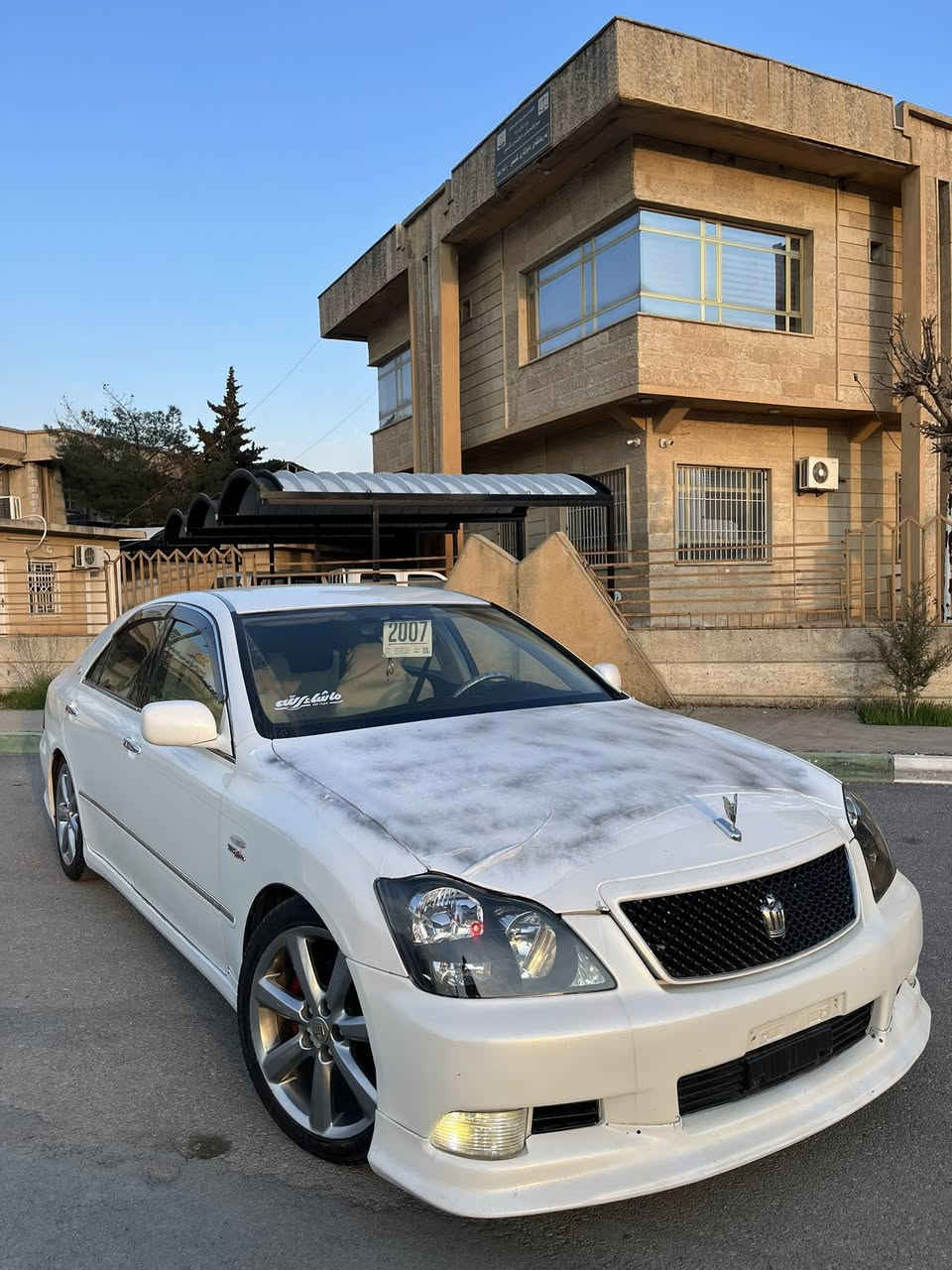 سەرەتا به ناوى خواى كَەوره
براوە براوە Toyota crown shahena V6 2005
٢٠٠٥ کامل کراوەتە ٢٠٠٧
بەقەد یەک ساخ جوان نەبو پارەی ڕێگات حایدی من
‏GRS 182 سپۆرت
لەحیە تۆمس دۆسە تۆمس
گيرو مه كينه گەوره مه رغووب
٣دووگمە
٢کوشن کارەبا
 ئاوێنە شەفت
تەبريدسارد و گه رم بەشەرت✅
گێر مه كينه كاره بای بەشەرت 
سه يارەكه جوان و خاوين هەموو كيانى بەشەرت
كامل جايزه ✅
دەحمو لێدراو بەشەرت✅
کەڤەر گۆراو بەشەرت✅
گێرو مەکینەی بەشەرتی ١٠٠ فیتەر✅
سحری ٥٤ گەڵاو مەجال موشتەری تەلەفۆن بکە لەخزمەت دام.      ***********
‏***********  viber/whats app
