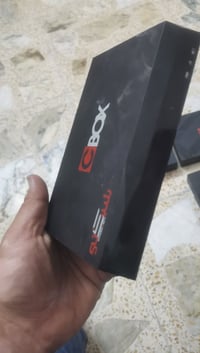 جهاز cbox v2 للبيع بدون ريمونت السعر 15الف قفل العنوان مدينة الصدر 077...