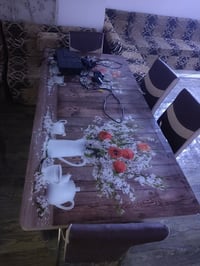ميز طعام • ٦ كراسي • قابل للتوسيع
