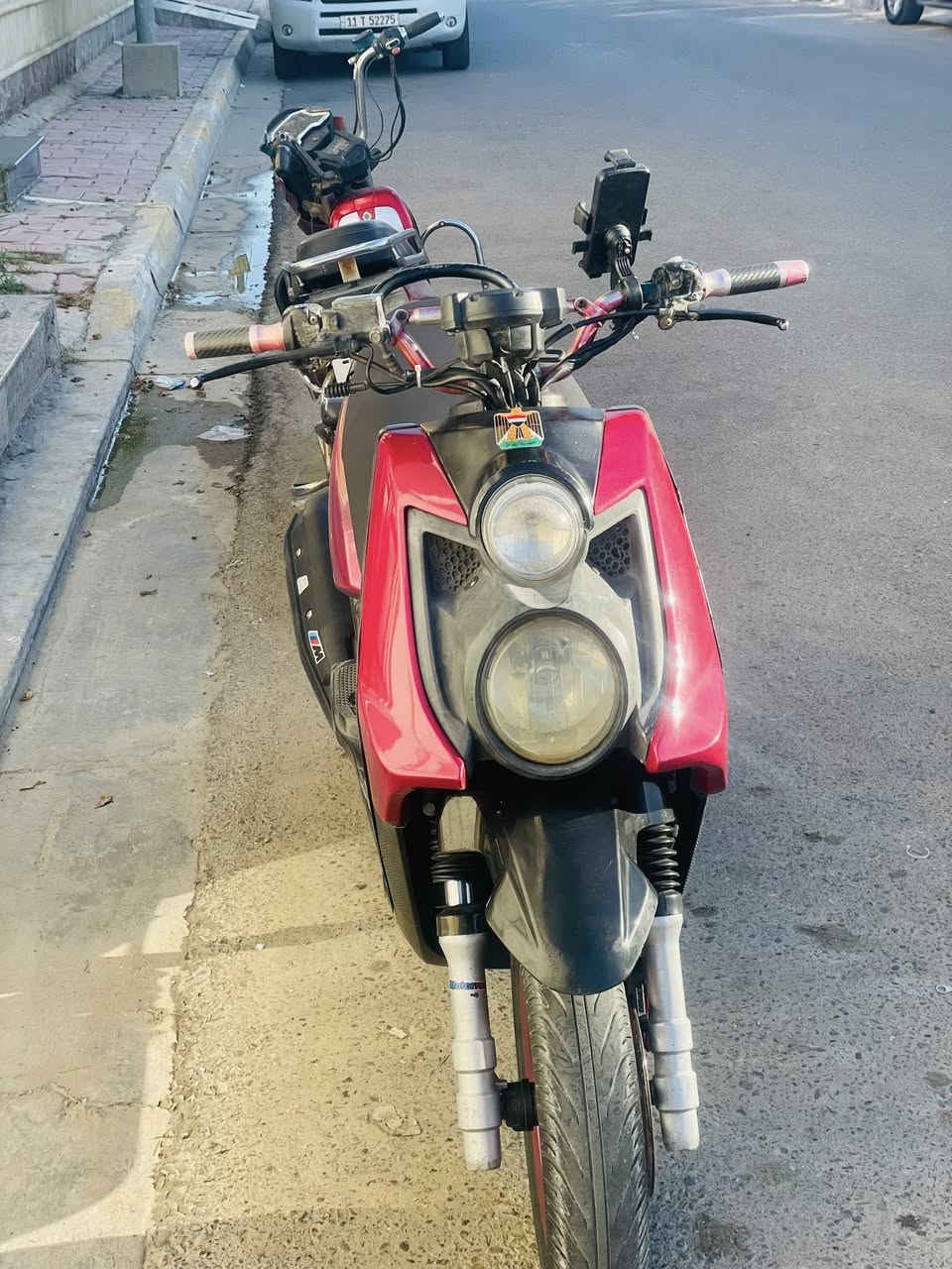 ادمن وافق
من رخصة صاحب الكروب 
دراجه سكنس جبلي للبيع
 لون كرزي🍒 
مكينه بلادي 52 شلعه ومعدل دراجه حلوه ما ناقصه ايشي تنكر صلف وتطلع نكره صلف بكل وقت على ما اعتقد موديل لو12لو14 دراجه بلاديه ومرتبه شوفت عينك وبالحقيقه بعد احلى مكينه ناعمه بلادي بعد 
راسلتي وتساب وخادم 
رقم:*********** وتساب وخط 
ما متواجد عل فيس ♥️
