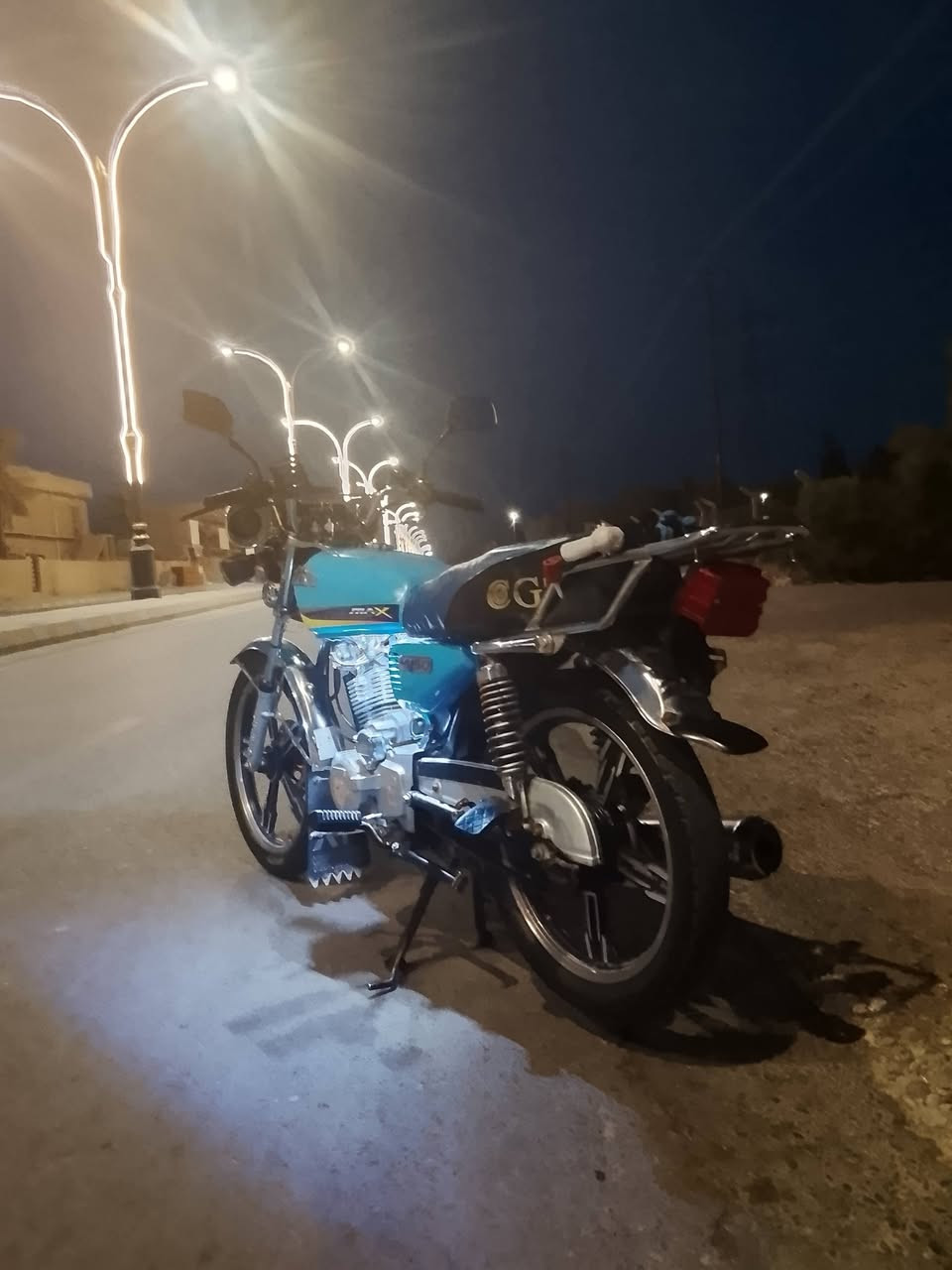 سيفان مفتوح 22
مكان تكريت  

الهاتف ***********
