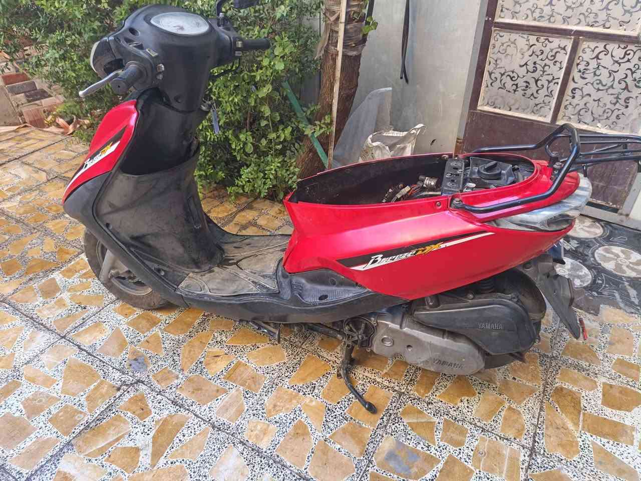 سلام عليكم شباب دراجه بريز بغبغاء نوزل خطين للبيع  دراجه لا مفتوحه بعدها المكينه جديده دراجه اي نقص مابيها   المكان بغداد بلديات  رقمي *********** السعر 750 وبيها مجال( وذا مراوس  اراوس)

