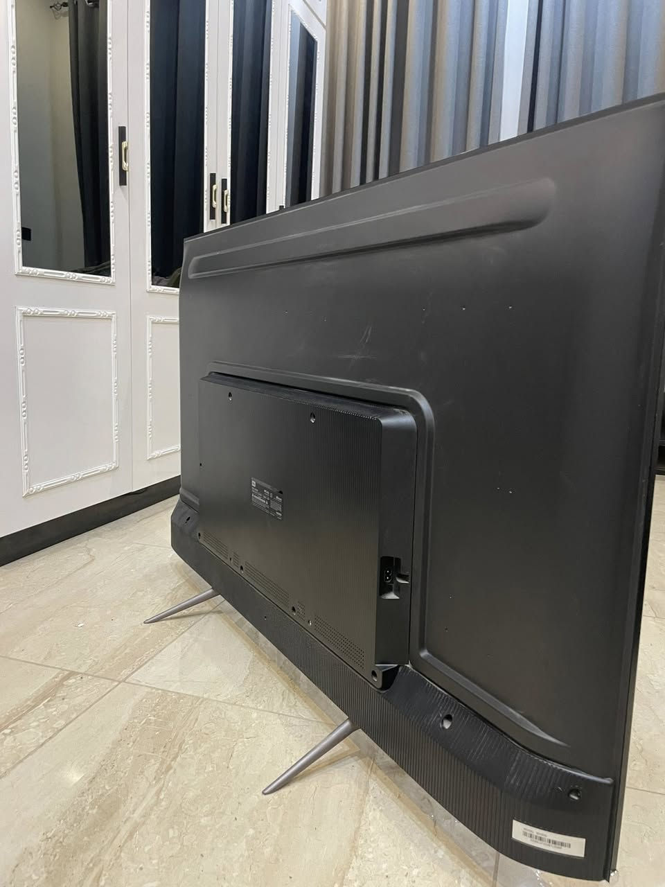 السلام عليكم و رحمة الله و بركاته
متوفر TV شاشة TCL بوصة 55 , 4K , 120hz

الشاشة نظيفة و اي خلل ما بيها و غراضها وياها و صوتها عالي و دقتها مرتبة

السعر : 875 الف دينار و قابل للتفاوض 

للتواصل على الرقم التالي : ***********
