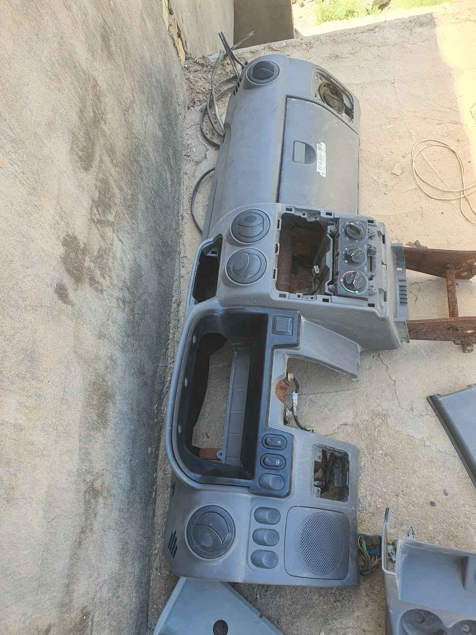غراض سايبة نضيفة دشبول +دعامية خلفية +كشنات ٤ + براكيت +كصان  كلهن نضيفات ***********
