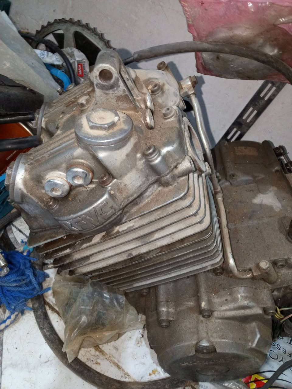 السلام عليكم ادوات قفاز ياباني كافه المكائن  للبيع مامتواجد على الفيس اللاستفسار اتصال على الرقم. ***********. ***********
