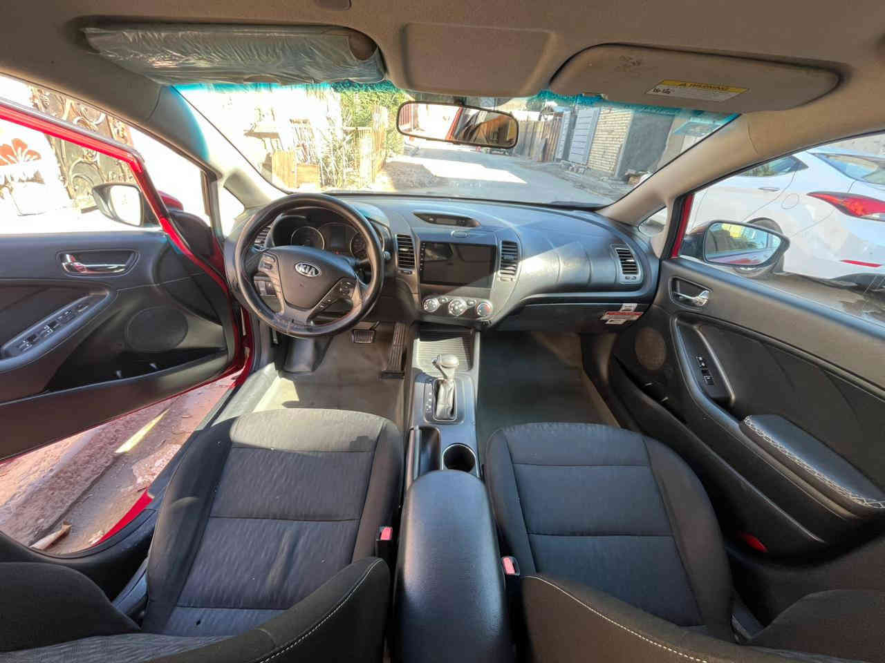 من رخصه الادمن
سياره فورتي موديل 2016
خير من الله تبريد محرك وكير 
ضربته جاملغ يمنه وشوي من البنيد
الصراحه بيه حزام كلير امانه الله ورسوله 
السعر 115 وبيه مجال بسيط 
المكان بغداد الزعفرانيه 
رقم الهاتف ***********
غير متواجد على الفيس
