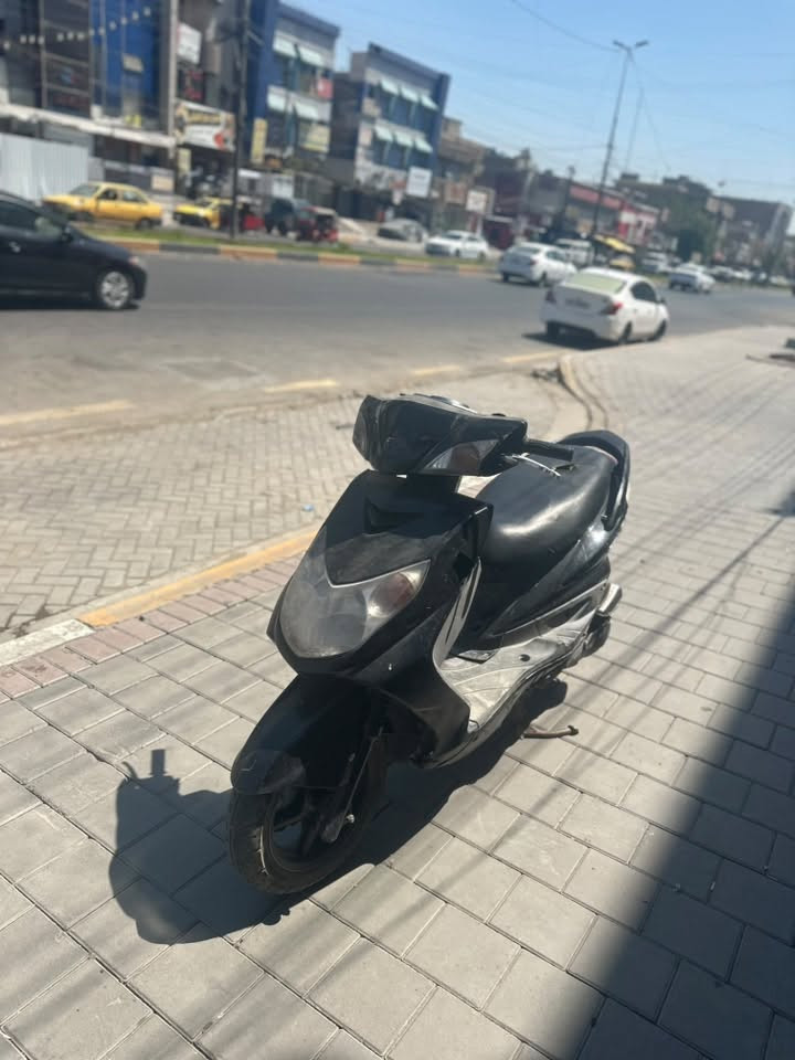 سكنس فحل كفاله عامه بسعر دراجة كوم حديد اغله منها كلها مكفوله وشغاله مكاني بغداد البنوك *********** السعر 425 قفل
