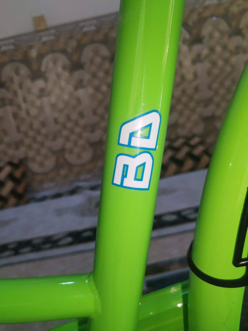 السلام عليكم شباب باسكل للبيع مديل 22 وحجم 26 والشركه  BD والباسكل صارلي اسبوع من جبته بعده بتراب الشركه والباسكل ما مفتوح برغي بي نضافه شوفت عينك 
والسعر خاص والشراي بي خير ويدلل ❤️‍🩹🌿
 رقمي ***********
