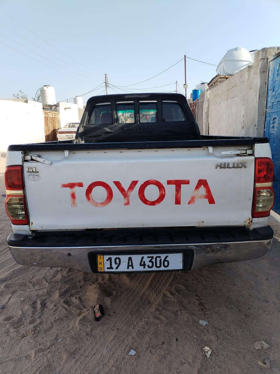 فلاونزه ٢٠١٠محرك شاصي كير كسن كله مكفول 
بيهه ملاحضات بصيطه العنوان البصره سعره
١١٥ وبيه مجال ستفسار ***********
