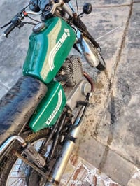 سلام عايكم دراجه امرقمه ٨٢ لبيع تحويل ٠٧٧٣٣٧٣٨٢٢٦