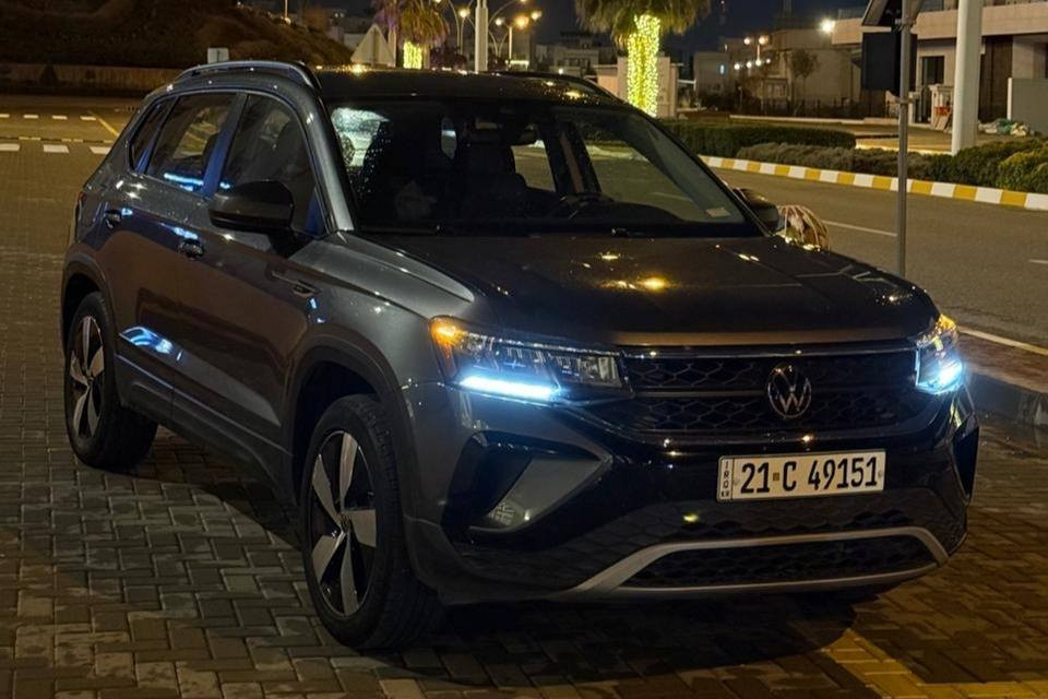 ڤۆڵگسواگن تاوس 2023 مەکینەی 15 تۆربۆ 
24 هەزارڕۆشتوە
کوشن هیتەرە.
سوکان هیتەرە.
گێچ ئەلیک ترۆنی.
ڕادار  خەتی جادە .
دەبل ئەکسل+.
چوار مۆد لێخوڕینی هەیە.
بەنیسبەت بۆیاخەوە دەرگای سایەق
یەک پەلە ساردی هەیە واتە بێ بۆیاخ 

سعر: لە کۆمێنت داوای بکە ڕاستەوخۆ بۆت دێت 📩 

گێڕومەکینەو کارەبای بەشەرت 
سەیارەکە زۆر پاکەو کەم ڕۆشتوە 
ڕەقەمو سەنەوی تازەیە 

ژمارەی خاوەنەکەی 
***********
