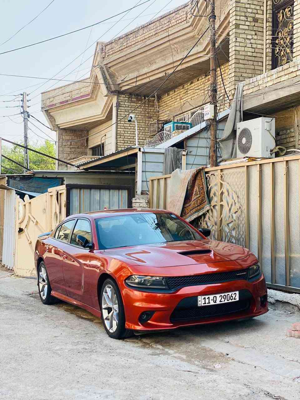 دوج جارجر Gt مديل٢٣
ماشية 46 الف كيلو 
مثل ما موضح بالصور راديترات غاز تبريد بلادي جانبي الحادث
مواصفات
سستم صوت 
شاشة جبيرة 
كشنات حضن تدفئة وستيرن تدفئة  
رادار امامي
حساسات خلفية 
تحديد مسار ومثبت سرعة
سوبر تراك باك ستة سلندر
***********
السعر 223 
مكاني بغداد
