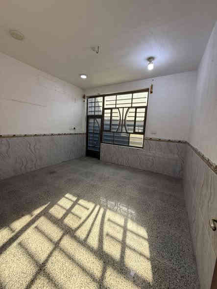 #دار #اللآيــــجــــار 
 
فــــي  #الاكــــرمــــين خـــــلـــف #المـــدارس 

__________________
المـــســاحــه // 112.5م                #طــابــو. #مــــلك  #صـــرف  

__________________
#بنــــــــــــــــاء #الطــــابـــق #الاول

 غـــرفـــه نــوم  وصـــالــــــــــة وهـــول  ومطبـــــــخ  ومجمــــــــع صحيـــــــــات داخليـــــة وخــــارجيــه 

 #الطــــابـــق #الثاني

غــــــرفـــتين نــــوم وهــــــول ومــــجــــمع صـــحـــيــات 
ـــــــــــــــــــــــــــــــــــــــــــــ

    ___________________
للأستفســـــــار عــــــن السعــــــــر يرجـــــــىٰ تـــــــرگ تعليـــــق (السعـــــــــر) #وسيتــــــم #الـــــرد  
__________________
___________

#مكتـــــــــب
                🏘️أمــــــــلاك بابــــــــل للعقـــــــار🏘️
#الكــــــــائن

☎️ *********** واتساب☎️‏‪0782 220 3665‬‏ واتساب
    شارع_الكرامة_قرب_الضريبة_مقابل_التخطيط_العمراني
        
_____________________________________________

#أملاك_بابل_للعقار
