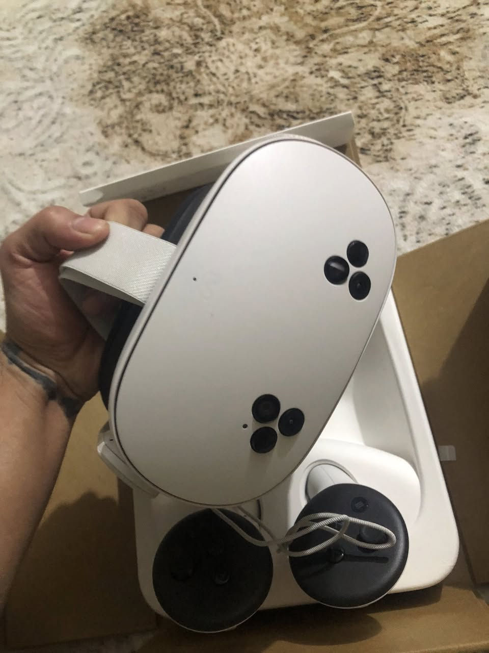 ستعمال فتحت الكارترونه لا اكثر نضاره واقع افتراضي تريد تلعبه بس نضاره تريد تلعب بلي ستيشن  انته بكيفك نضاره غنيه ع تعريف السعر 400 بغداد مدينت الصدر


**إذا كنت صاحب هذا الإعلان وتريد حذفه لأي سبب، رجاءا أرسل رسالة إلى الدعم الفني**