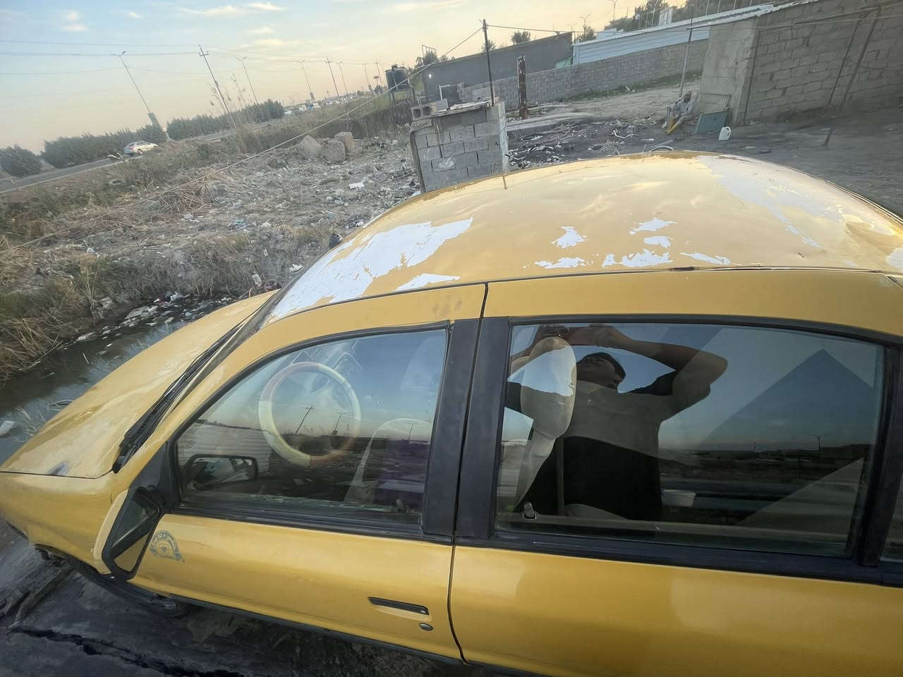 سلام عليكم سمند موديل 2012
سياره جديده كير محرك تبريد كفاله عامه 

مكفوله من الضربه فقط جاملغ الامامي جهت الصدر مبدل بدون ضربه سياره مرتبه 

سنويه ما ساقطه لل 27

اتكفل سرقه وعشائر 

وطلب راعيها 

 مكانها بابل الاسكندريه *********** ب18
