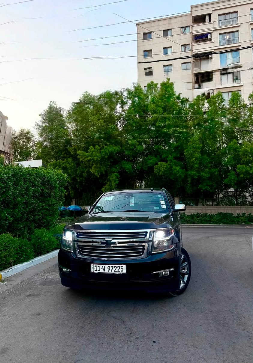 للبيع تاهو ٢٠١٦ فئة LTZ فووووووول
خليجي شركة المنصور كفالة عامة مغلفه PPF
محرك كير تبريد حجر بيئة صدر كله كفالة 
رقم بغداد الجديد 
حجم المحرك : V8 5.3  
ماشية 80 السيارة عل ايد وحده 
فتحة 
دفع رباعي 4*4
بصمه + تشغيل عن بعد 
٧ راكب 
٣ قطع تبريد 
رادارات 
قاصة
ثلاجة 
بدنه كهرباء 
نظام تنبيه السائق هزاز
كشن السائق ذاكرة خزن
كشنات جلد قرميدي
جميع كشنات كهرباء 
كشنات تدفئة وتبريد 
ستيرن كهرباء 
مري شفط 
ستيرن تدفئة 
نظام الصوت خرافي 
جنطة كهرباء 
نظام الخرائط (GPS).
المصابيح الأمامية LED. 
مانع انزلاق 
شاشة كبيرة   
حساسات امامي وخلفي 
ويل كب نيكل حجم ٢٠
مرآة عاكسة للضوء  
نظام كروس تحديد السرعة
حساس ظغط الاطارات
فول تحكم استيرن 
تخم تاير + باتري جديد والسبير المقدس منازل 
السيارة جديدة جدا وبدون أي نقص ادامة كاملة 
_____________________
العنوان : بغداد /الكرخ   
السعر :  ٣٥٠ $  وبيه مجال 
رقم الهاتف : *********** /***********
