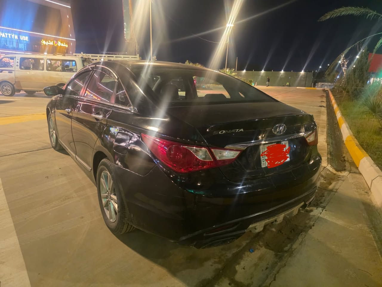 سلام عليكم
هونداي سوناتا 2011
مكينه 2400 دوش 
بيه قطع صبغ بدون دوخل ابيع عام
مكينه وكير مكفولت صدر تايرت جديد ميكانيك كله
السعر  82$
التواصل خاص واتساب
*********** 
***********
