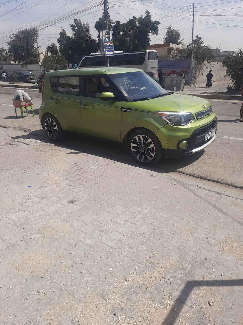 السلام عليكم كيا صول موديل 2019 محرك 1600 گير عادي ماشية 55 السيارة بأسمي رقم بابل موجودة في بغداد جاهزة مابيه اي نقص 
***********
السعر 100
