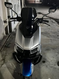 دراجة ريان صاعقة جديدة استخدام شهرين كلها مكفوله بطارياتها ٦مسطرة كراف...