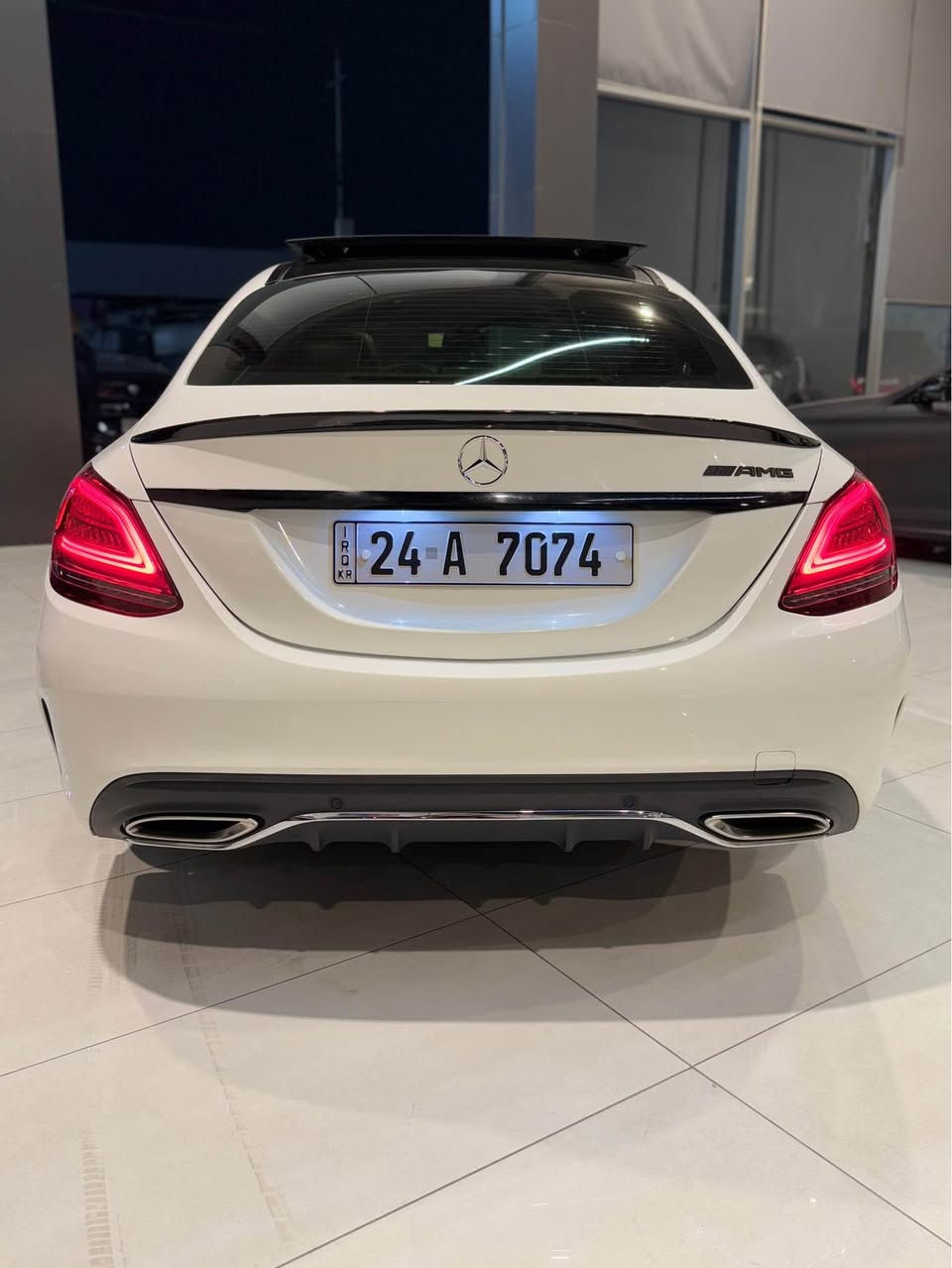 مواسەفات فوول فول:Amg سلایتەو رادەرە و کوشین خەزنە و رادەرە خەتی جادەیە دەبل ماوسە هتد…. 117000mi 2019  نرخ:٢٧٥$ رەقەم : *********** أربيل, العراق
