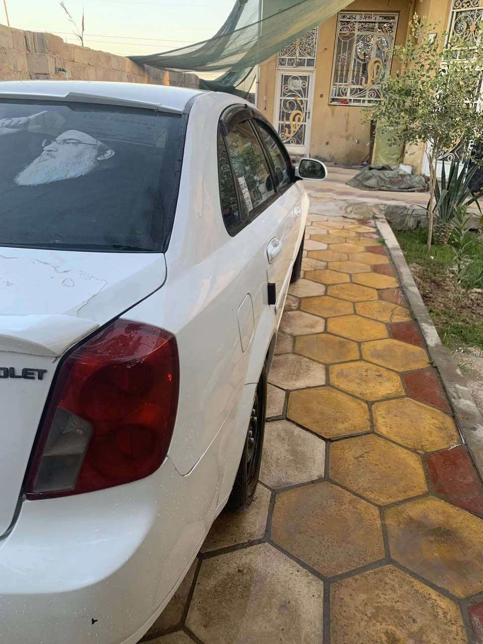 للبيع اوبترا 2007 كير ومكينة خير من الله كهربائيات كلها شغاله مكينه 200 حداديه 70‎%‎  جاملغ امامي جهة السايق فقط بدون دواخل شاشه تاب لايت عالي زينون السيارة باسمي مداور ثاني ب69 وبيها مجال شي قليل للاستفسار دايركت او الاتصال على رقم الهاتف *********** العنوان كربلاء- الحر
