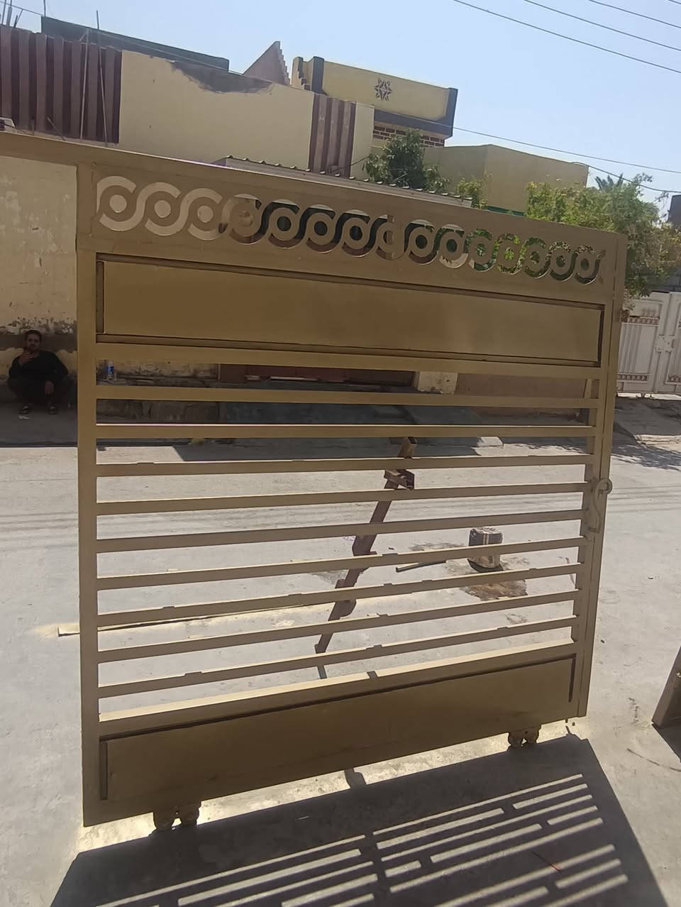 صباغ ابو لاسار الخزرجي الضلوعية عزيز بلد يثرب والضلوعيه تنضيف وصبغ كادر كامل 
***********
