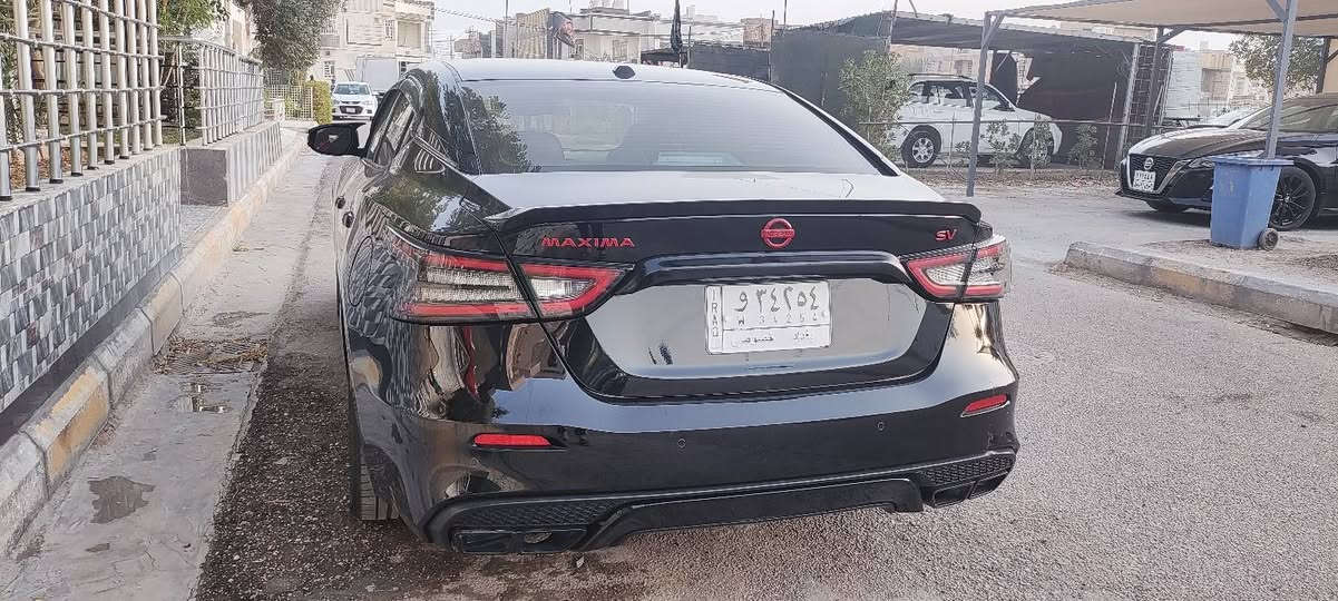 مرحبا شباب ..
نيسان مكسيما 2020 فئة sv السياره كلين بيها تقرير غرق مكفوله كفاله عامه ممبدل بيها اي شي ماشية 70 الف مايل رقم بغداد باسمي السعر 165 وبي مجال ***********
