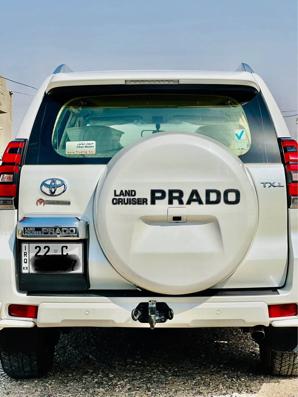 السلام عليكم سياره برادو موديل 2019
 فول مواصفات 
كفاله عامه
تخم تاير جديد 
اسبير الشركه مانازل 
 6 اسلندر 
ماشيه 94 ألف 
رقم اربيل الجديد 
سنويه جديده 
شركة جيهان TXL
تحويل او وكاله تريد 
الضرر تكحيل شخط صغير في الجاملخ الخلفي فقط بدون بارد
السعر 410$ اربع شدات وعشره وبيها مجال بسيط 
الاستفسار على الرقم التالي 
*********** بغداد, العراق
