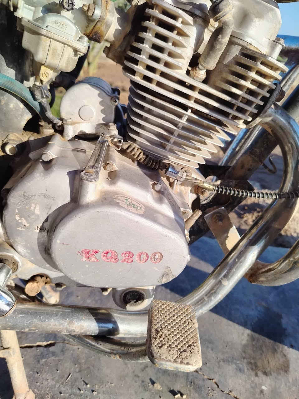 دراجه جني   حجم محركها 200
ب 275.وترهم مروس


**إذا كنت صاحب هذا الإعلان وتريد حذفه لأي سبب، رجاءا أرسل رسالة إلى الدعم الفني**