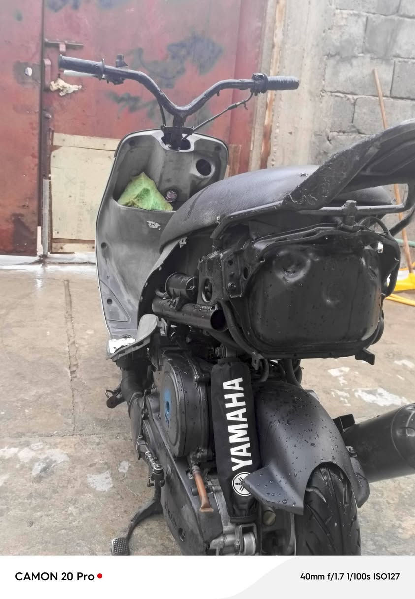 ماكس للبيع
قجمه حربيه
دراجه حلوه 
مكينه مبدل بيه بستم بس
دراجه حلوه
نهضه ومعدل
درجه جاهز
مكانه بصره كرمت علي 
السعر 550
***********
