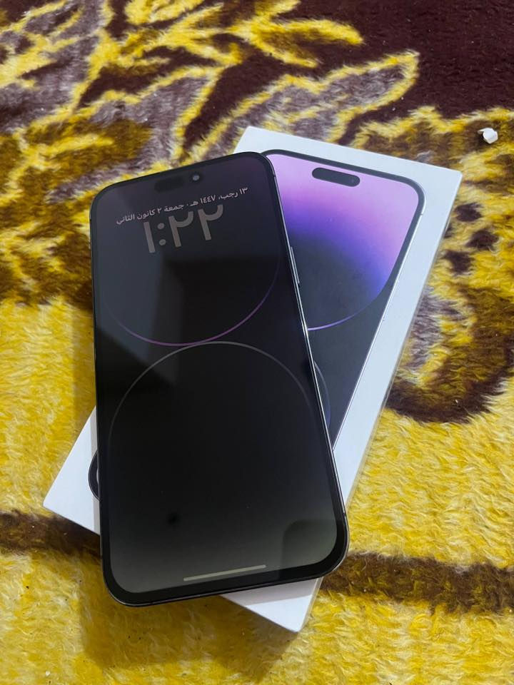 IPHONE 14 PRO MAX
مبدل بطارية حالتها 100

ومبدل شاشة اصلية 3 خيارات 

نظافة خارجية 100%

وياه كارتونه الاصلي 

السعر راسلني واتساب 

***********

