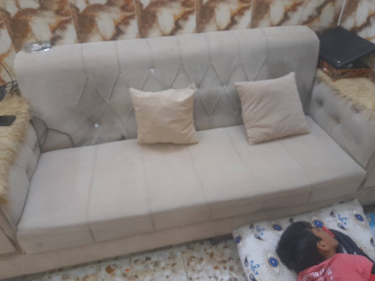السلام عليكم عندي تخم ٨  مقاعد نضيف ١٥٠ وبي مجال مكاني زعفرانية


**إذا كنت صاحب هذا الإعلان وتريد حذفه لأي سبب، رجاءا أرسل رسالة إلى الدعم الفني**