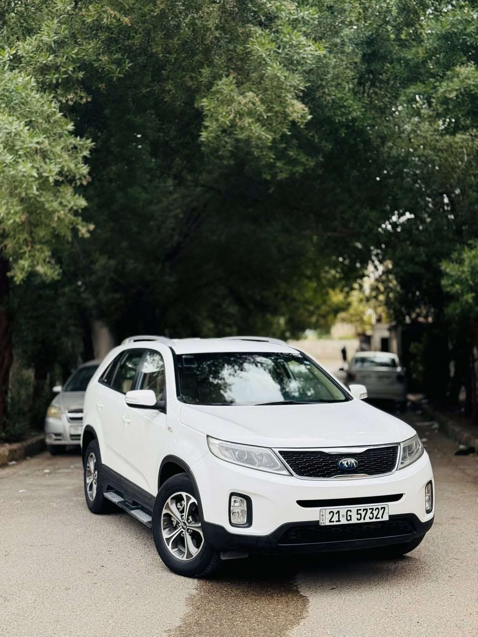 السلام عليكم
سورنتو 2013 خليجي 
مكينه 2.4L دوش
عليها منضومه غاز يعني انسه شي اسمه صرف 
٧ راكب السياره
٣ قطع تبريد
فول تحكمات سترين
حساسسات خلفيه
كامره دواره
نضام نزول منحدرات
اشاير بل مري 
كير مكينه تبريد صدر كله كفاله
بيها صبغ باب السايق وال باب الي وراها اثر شخط والباب الخلفي كلير ملاون 
رقم سليمانيه وكاله عامه ب اسمي
السعر 163 وبيها مجال 
العنوان بغداد اعضميه شارع عمر
***********
