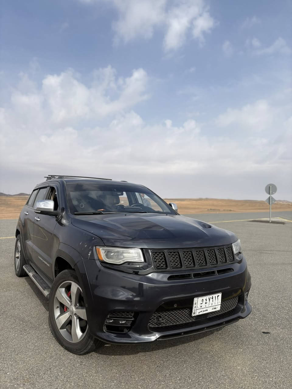 السلام عليكم جيب لاريدو لمتدد  2014 امريكي مكينت 3/600 حادثه جاملغات وبنيد بدون لغد وشاصي وبيه شخص بلباب وبل جنطه  رايده 195 وبيه مجال        ***********          رقم بغداد بسمي      شاشه كامره حساسات كشنات جلد تدفئه تبريد جنطه كهرباء
