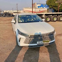 بي واي 2025  ديستروير  مرقم بغداد  وكامل كارت شاحن  وارضيات  زيرو  077...