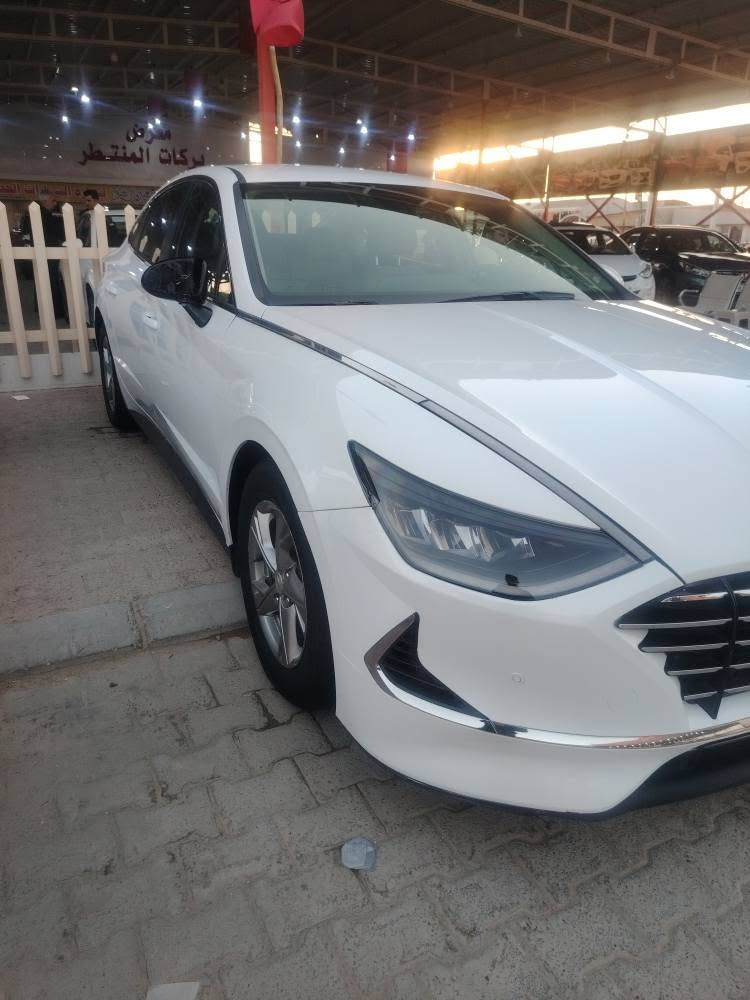 للبيع سوناتا مديل 21 رقم نجف معوقين باقيلها 8 اشهر وصير حره وكاله عامه بسمك 
كير محرك حداديه تبريد خير من الله 
محرك 2500 تنفس طبيعي 
ماشيه 62 الف 
حادث مرفق بصور 
تبديل جاملغ وشويه من البنيد بنيد بلادي 
بيها باردات بصيطه بجاملغات الخلفي يعني صبغ قطعه او نص فقط سياره عليها ادامه جاهزه من كلشي 
مكان سياره نجف 
السعر 145 او بيها مجال بصيط 
*********** النجف, العراق
