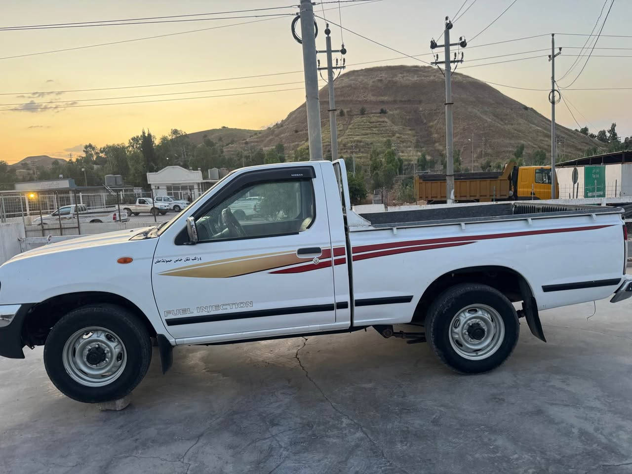 Nissan 2008گیرو مکینە بە شەرت سەنەوی نویە بئ سبوخە مسروفی نیە سحر 100$شوین تەق تەق 
***********
*********** كويسينجاك, أربيل
