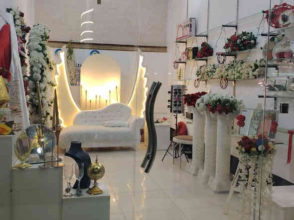 كوشات حسين التميمي للاعراس والمناسبات أحدث الموديلات وحسب الطلب وانسب الأسعار نقل وتنصيب بلد واطراف بلد العنوان بلد  مقابيل  كراج بغداد مباشرتاً للحجز ***********
