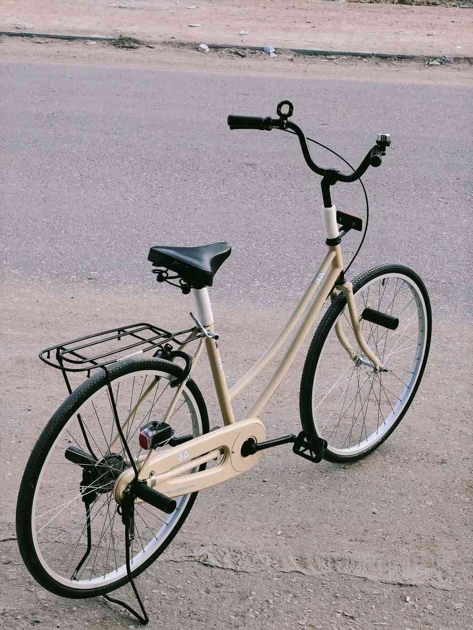 السلام عليكم
.
بايكل للبيع لون مميز 
مديل 25الوياله فقط تجاريات لشه بلاد
وياله موس
نضافه95/90
ناقصه جاملق كدام 
جاملق وره موجود 
مكان نجف حي المكرمه 
سعر 145وبي مجال بسيط 
.. 
موشراي اطلع كبل لاتعامل


**إذا كنت صاحب هذا الإعلان وتريد حذفه لأي سبب، رجاءا أرسل رسالة إلى الدعم الفني**