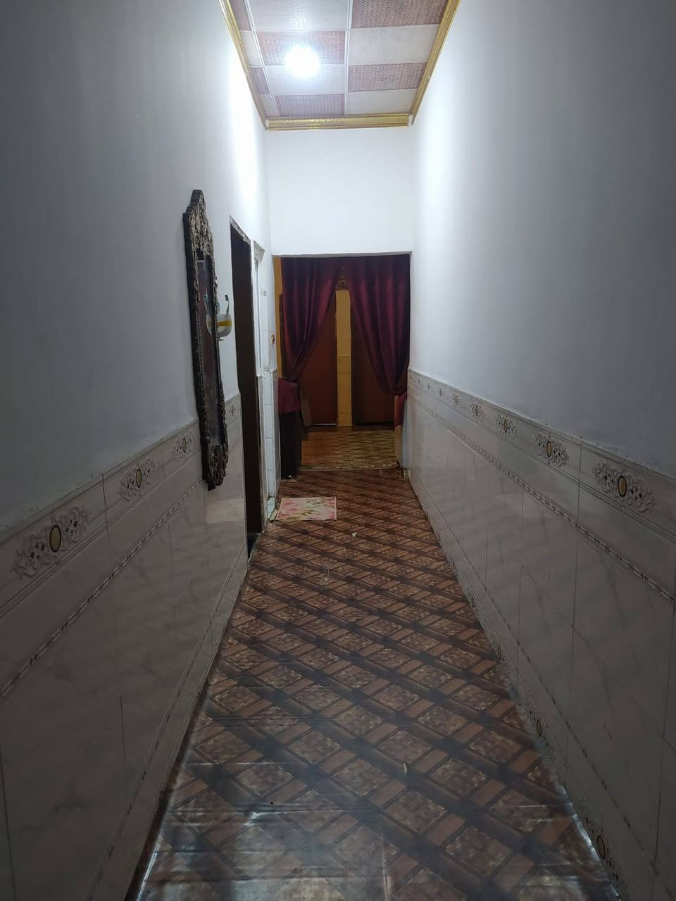 #اسعد_الله_اوقاتكم_بكل_خير⁉️👋 
#البصرة

هاتف ☎️***********☎️

دار سكن للبيع 

#مساحه ::200 م 

حي الزيتون مقابيل السجن 
وقف سني مسجل 

#يحتوي:: البيت على 

غرف نوم عدد 2 
ديوانيه 
صاله 
مطبخ بارد و حار 
صحيات 

الطابق الثاني غرف 2
صالة 

بناء بلوك 
شارع 15 م 
جميع الخدمات متوفرةماء كهرباء مدارس نت كلشي قريب على 
#السعر(( 85 و بي مجال))

هاتف ☎️***********☎️
