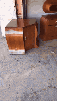 غرفه نوم خمس أبواب خشب صاج خمسه ملم نضافه فول السعر 750وبيها مجال للشراي
*********** للاستفسار
