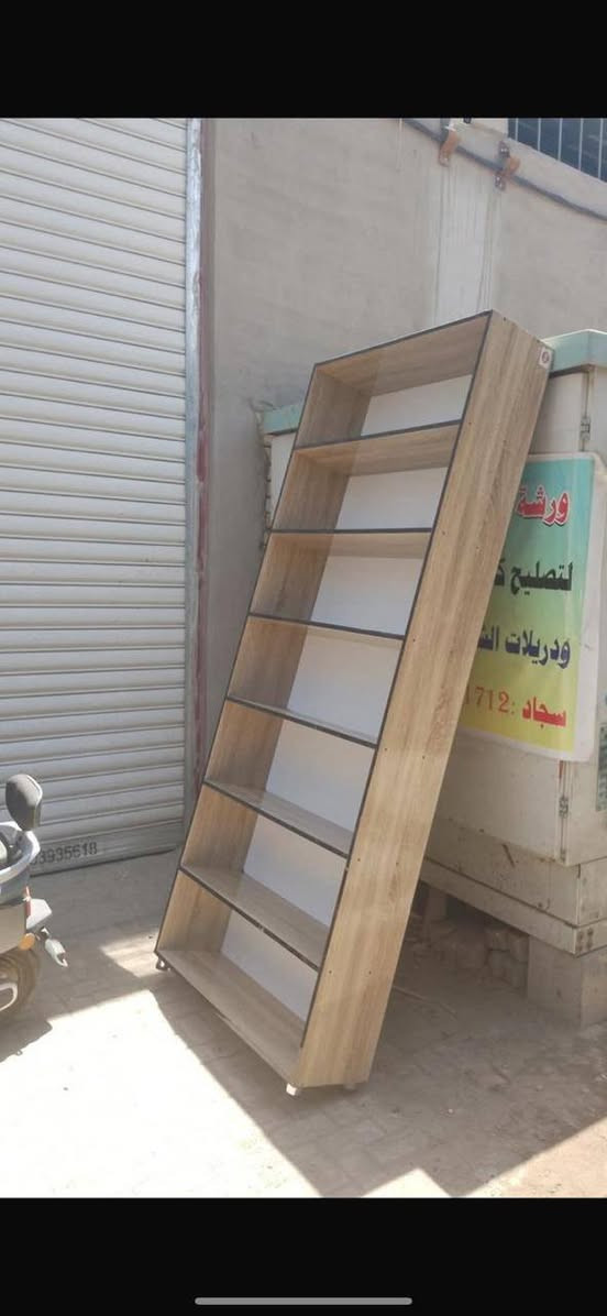 #تحطيم_الاسعار 🤑
عرض راس السنة #فاترينة_ب_٥٥
ملاحظة العرض مفتوح دائما ❤️‍🔥
_فاترينات_
100*250 عمق 20  سعر قطعة ب 55الف 
100*250 عمق 20 مع لوكو سعر قطعة ب 70الف 
100*250 عمق 20 مع علان وبواب خزن 85 الف 
……………………
100*250 عمق 30  سعر قطعة ب 80 الف 
100*250 عمق 30 مع لوكو سعر قطعة ب 90 الف 
100*250 عمق 30 مع لوكو و ابواب ب110 الف
__توصيل جميع المحافظات 🚛🚚
—المواد المستخدمة -✅
‏MDFتركي كوالتي عالي ✅
شريط PVC تركي 0.8✅
رجل 10 cm تركي✅
متوفر واتساب✅‏‪***********‬‏‬‏/متوفر واتساب _ <هادي
